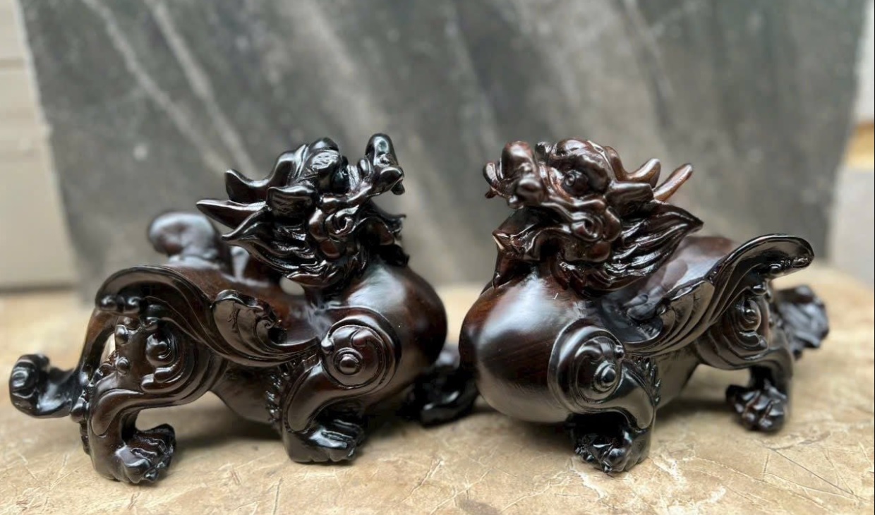 Vật phẩm phong thuỷ Đinh mão 1987
