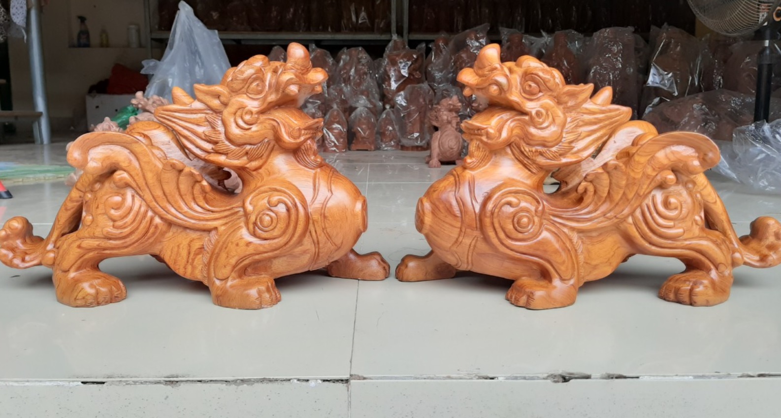Vật phẩm phong thuỷ Quý Mão 1963